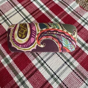 Vera Bradley glasses case